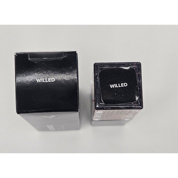 Younique Moodstruck Liquid Shadow Willed New in Box - Picture 3 of 5